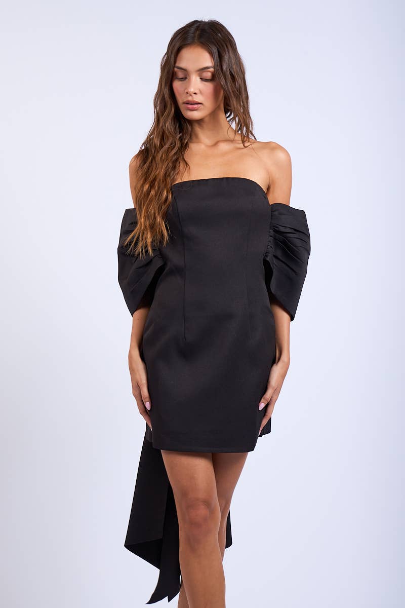 OFF-SHOULDER BACK CHARMING RIBBON POINT MINI DRESS