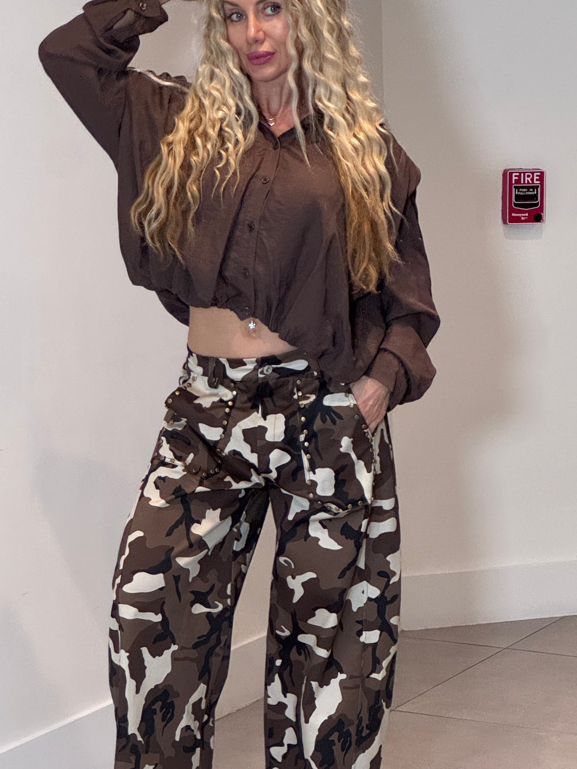 Italian Collection Lyocell Shirt that wears like a light jacket & Military-Style Barrel Pants