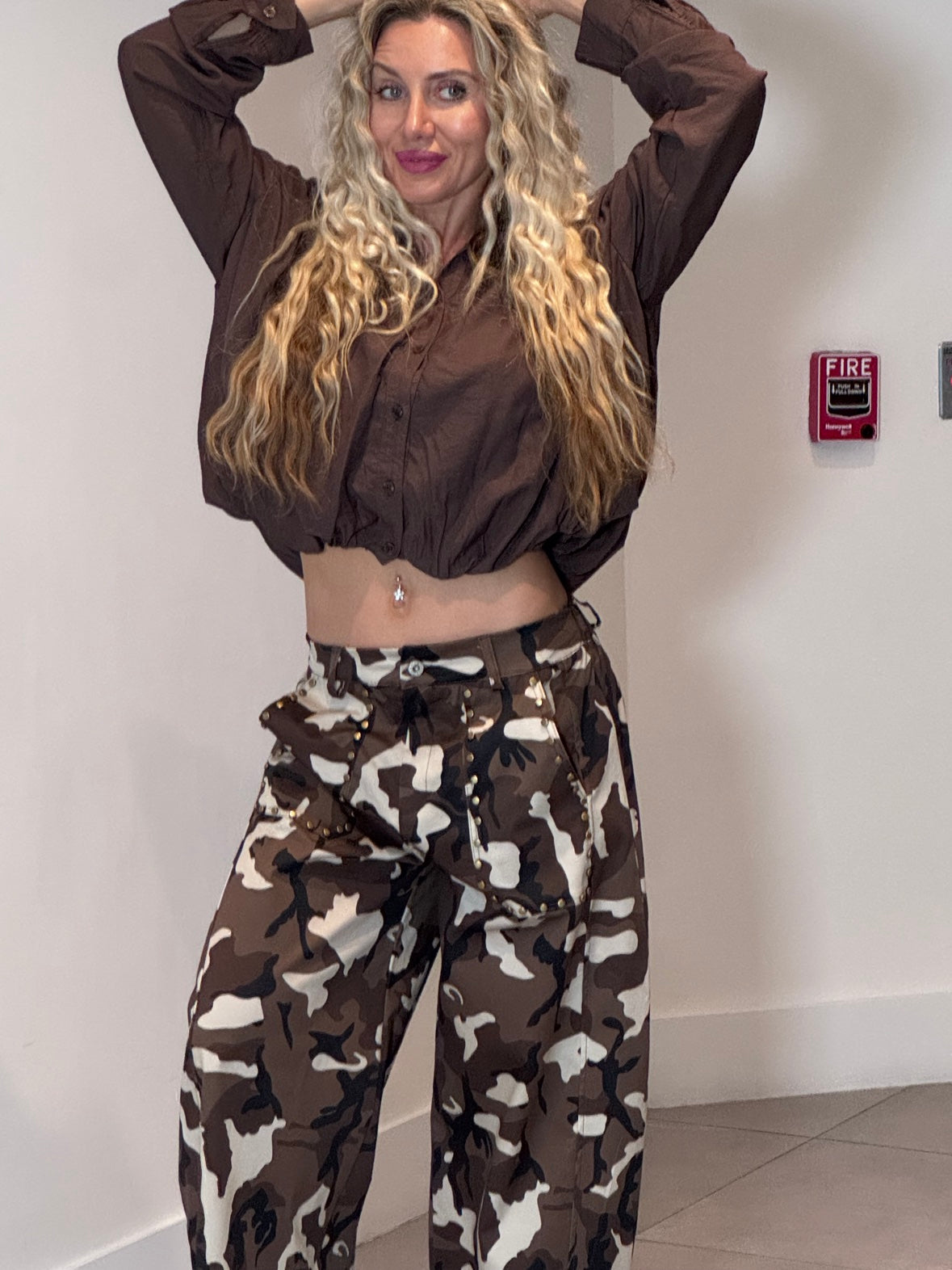 Italian Collection Lyocell Shirt that wears like a light jacket & Military-Style Barrel Pants